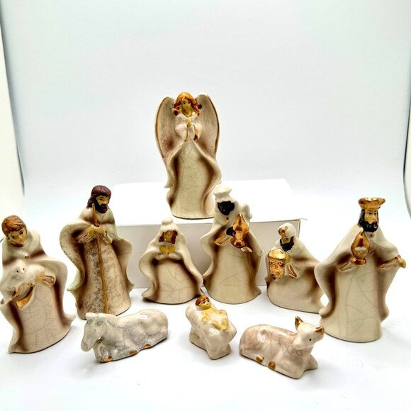 Nativity By Creative Co-op Holy Family 10 Piece Crackled Ivory Gold Stoneware - Picture 1 of 14